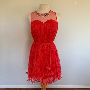 Ryu Sweetheart Neckline Lace Dress